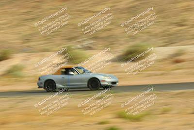 media/Jun-01-2025-CalClub SCCA (Sun) [[eae223c5dd]]/Group 1/Track Event 5/